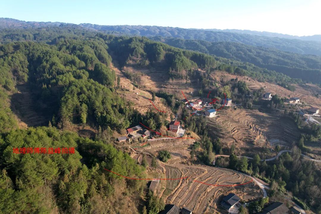 1643361477883497.jpg 图片